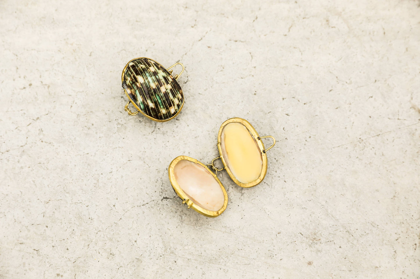 Passion Fruit & Yuzu Shell Lip Balm
