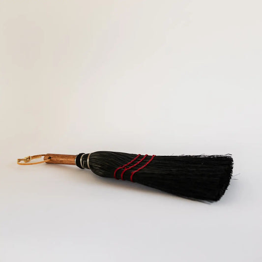 Millstream Handbroom