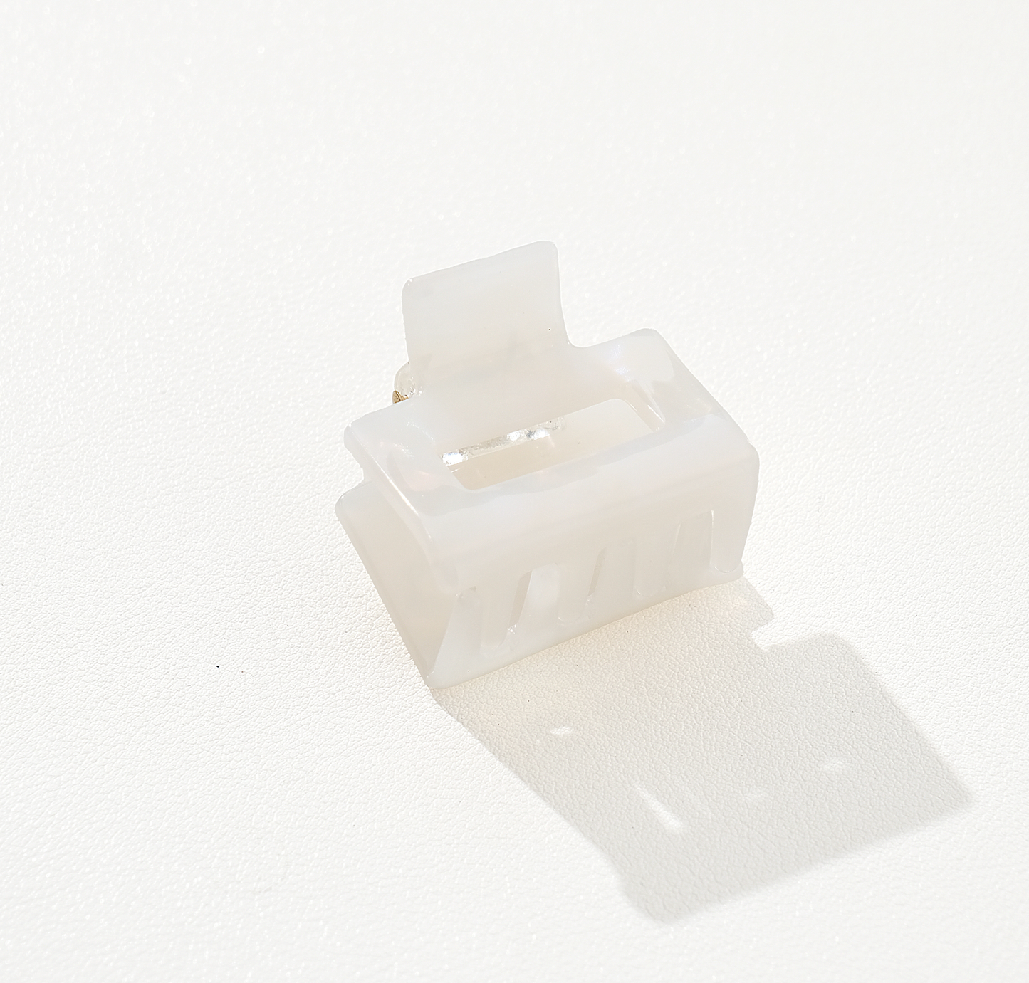 Simone Mini Core | Classic Mini Square Claw Clip