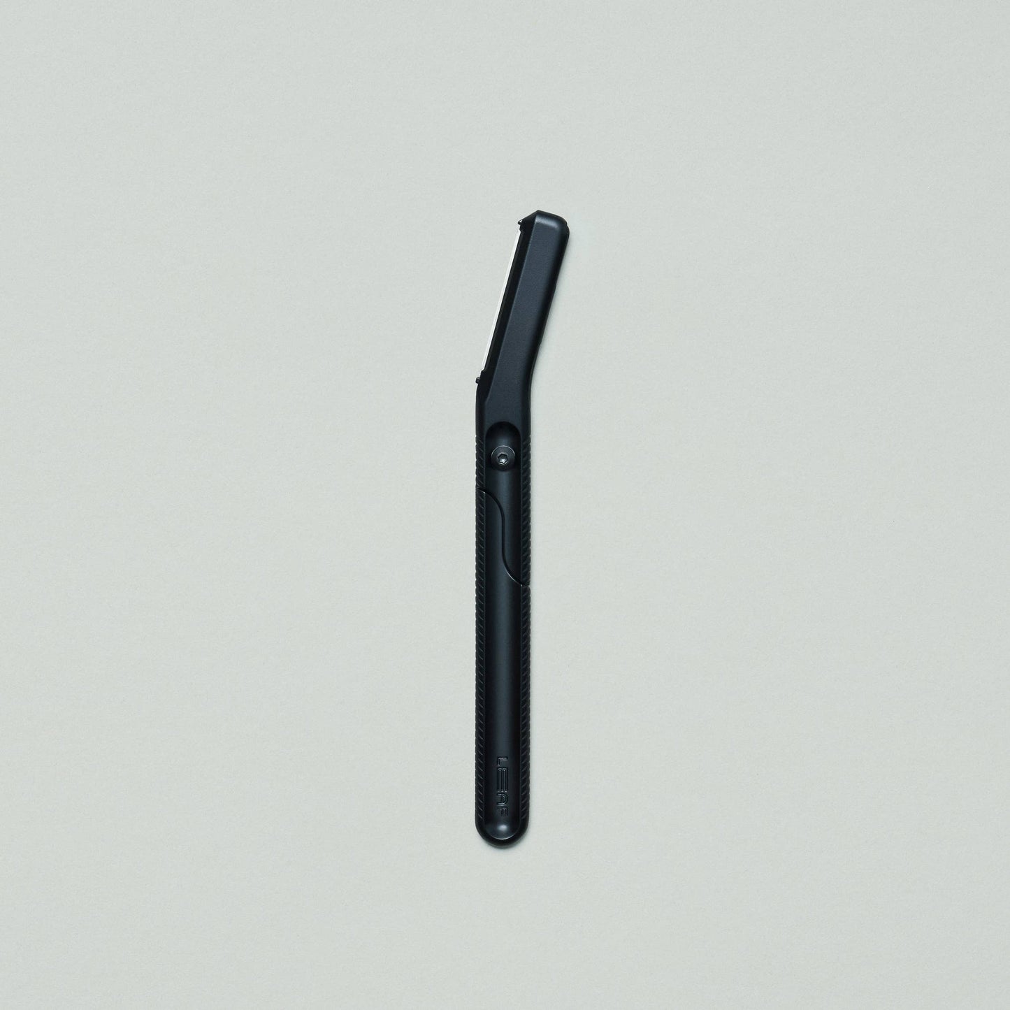 Leaf Dermaplaner