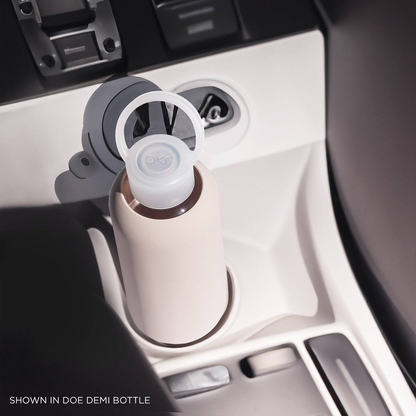 DOE DEMI BOTTLE 650mL (22 OZ)