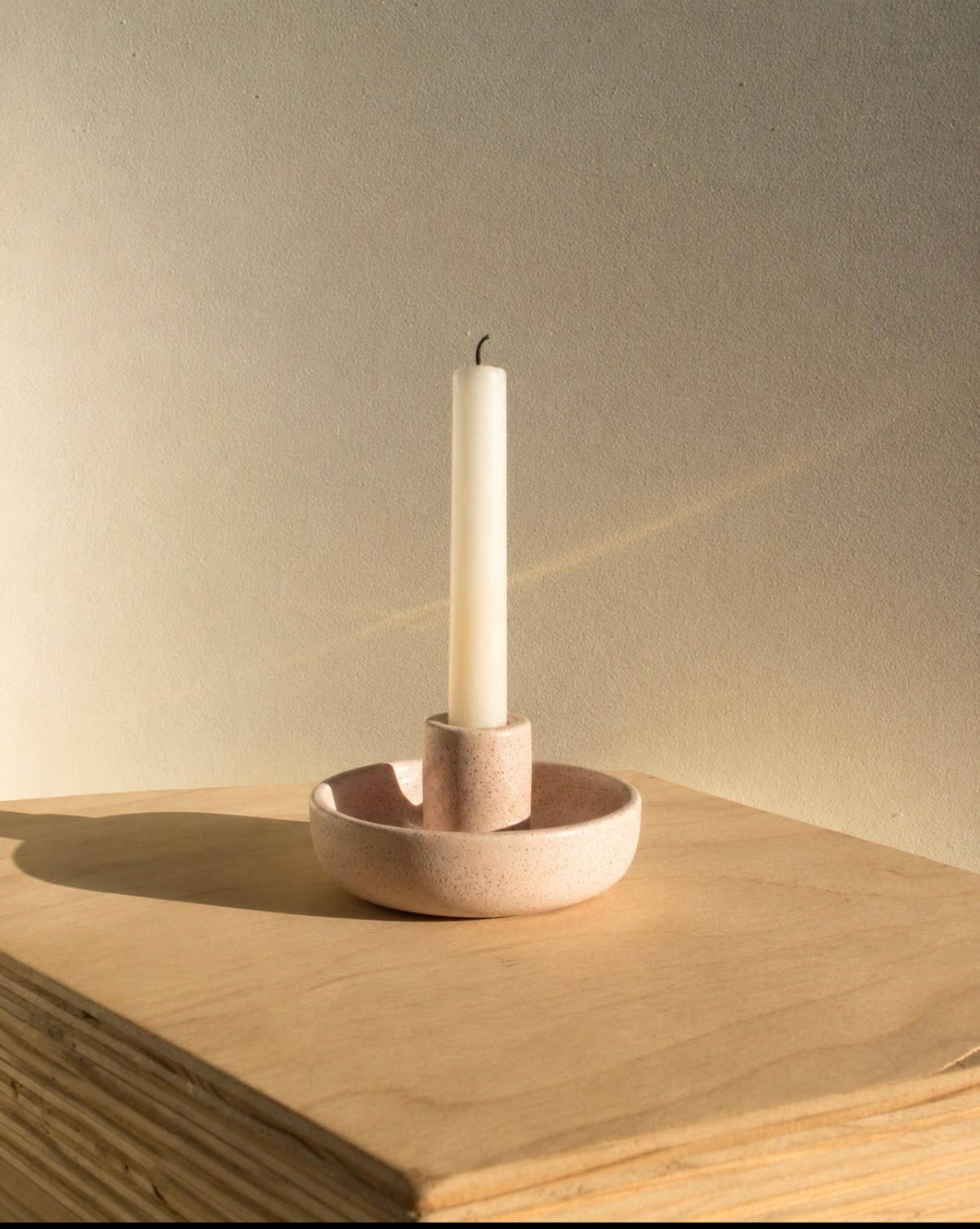 Ceramic round flat candle stick holder 