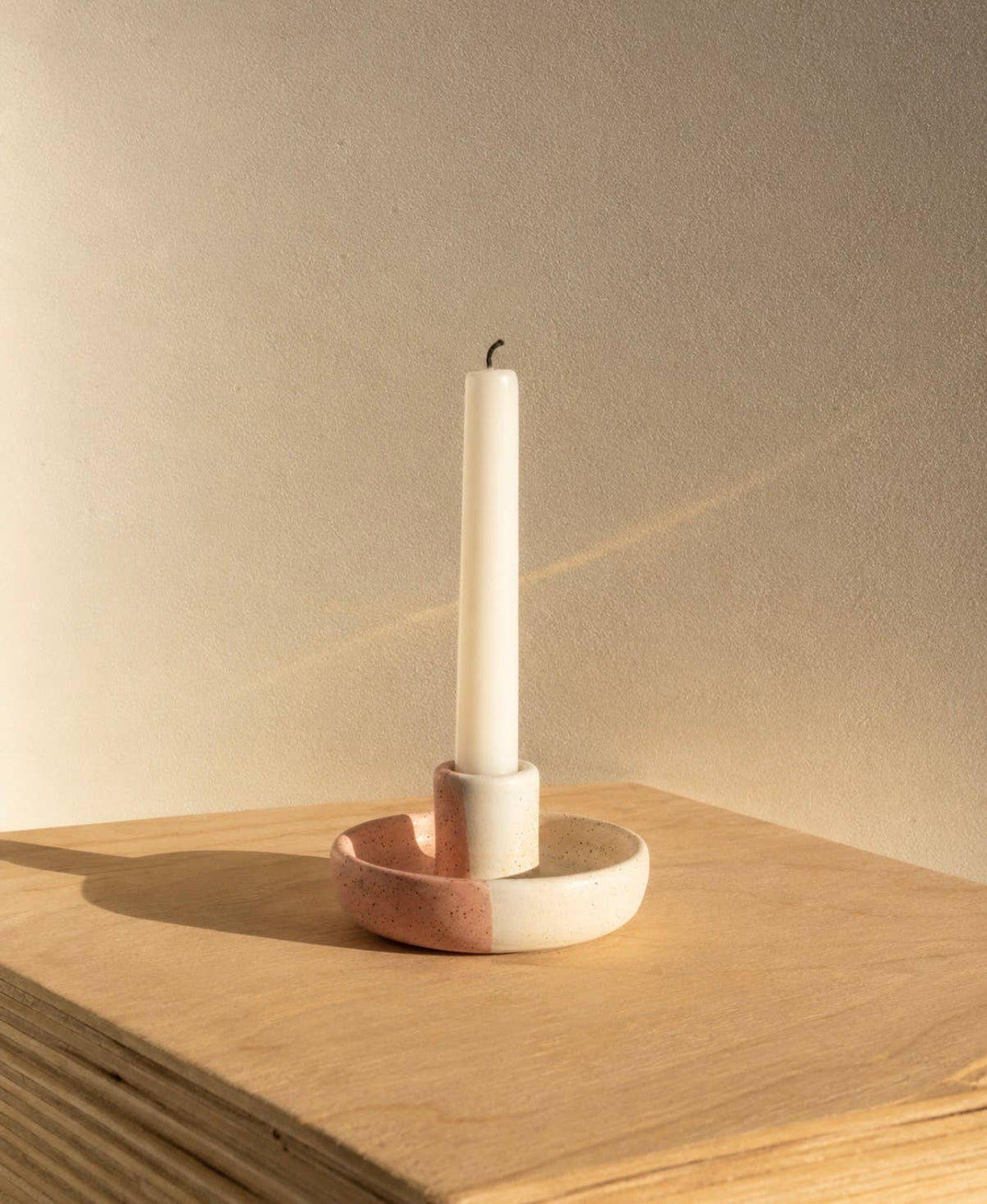 Ceramic round flat candle stick holder 