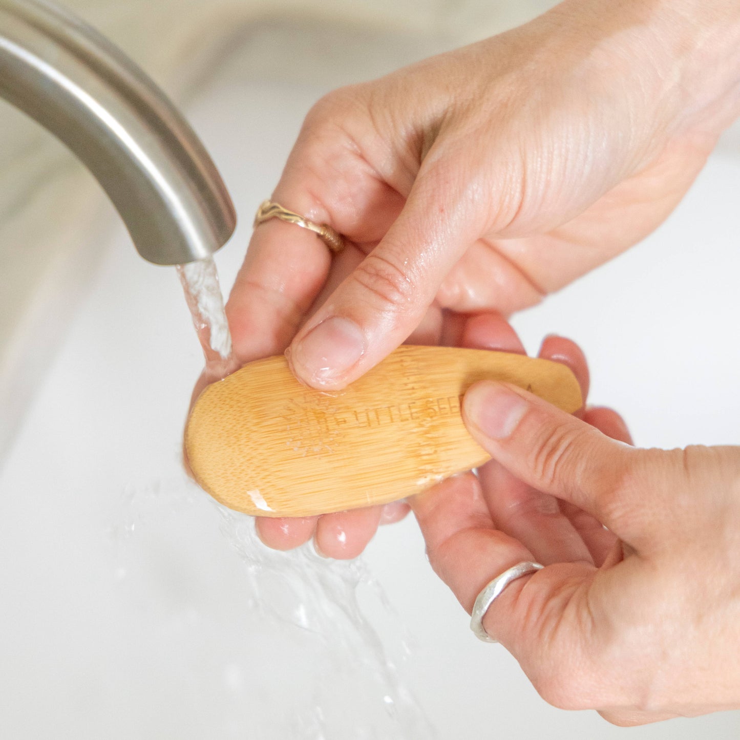 Bamboo Deodorant Applicator