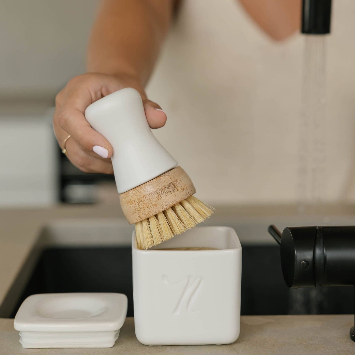 Nellie's Solid Dish Butter - Dishwashing Soap